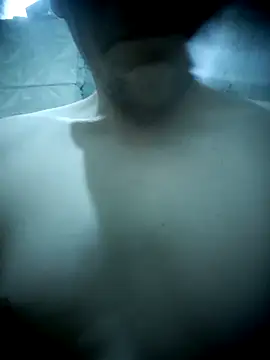 Snapshot of divi012 chatting on November 2025 07:01:02 PM divi012 online show from November 2025 07:01:02 PM