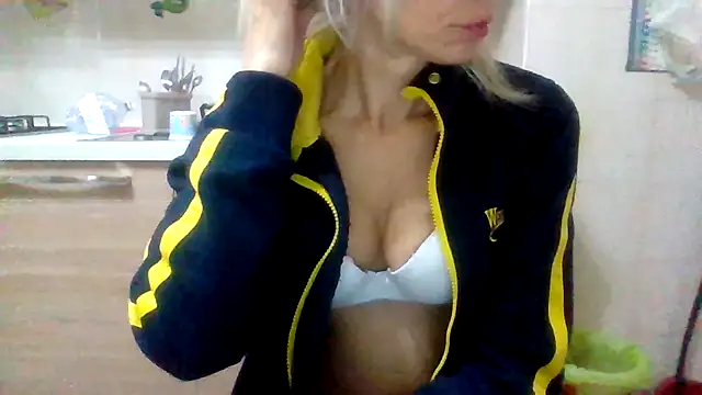 Kelly80 online show from November 2025 04:15:01 AM