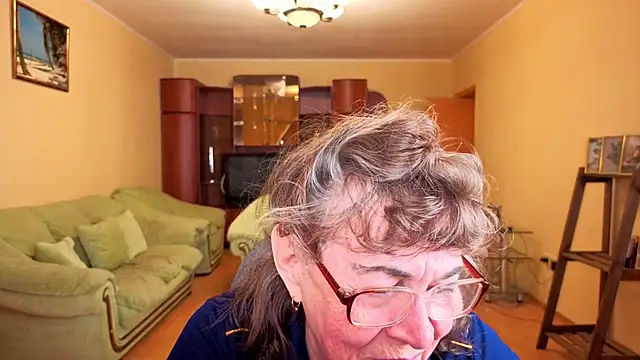 Betty Brick online show from January 2026 02:30:02 PM