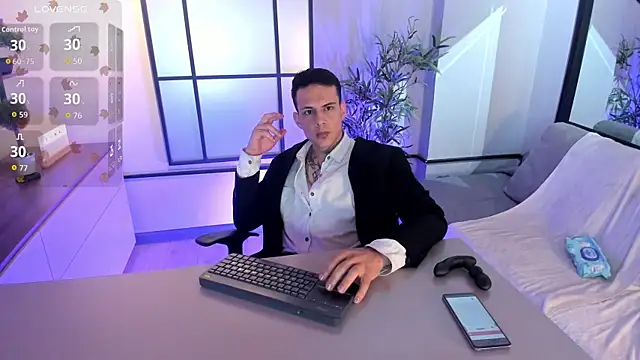Snapshot of Dustin_Sonne chatting on September 2025 04:01:02 AM Dustin Sonne online show from September 2025 04:01:02 AM