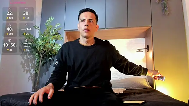 Snapshot of Dustin_Sonne chatting on October 2025 03:38:01 AM Dustin Sonne online show from October 2025 03:38:01 AM