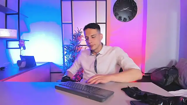 Dustin Sonne online show from March 2026 03:36:01 AM