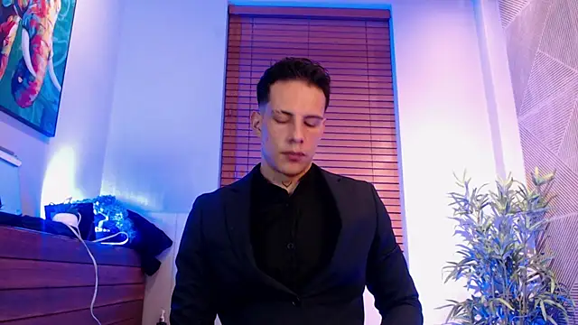 Snapshot of Dustin_Sonne chatting on May 2026 03:45:01 AM Dustin Sonne online show from May 2026 03:45:01 AM