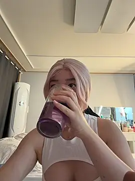 winter11 online show from October 2025 02:56:02 PM