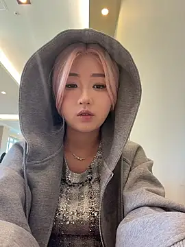 winter11 online show from February 2026 04:27:01 AM