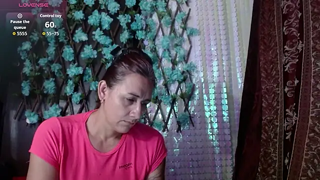 darling hott online show from November 2025 08:37:02 AM