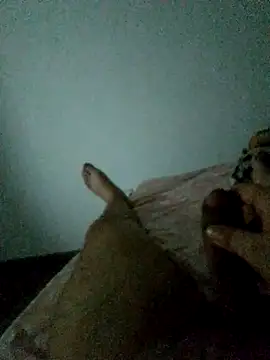 Snapshot of alexGw1 chatting on October 2025 03:04:02 AM alexGw1 online show from October 2025 03:04:02 AM