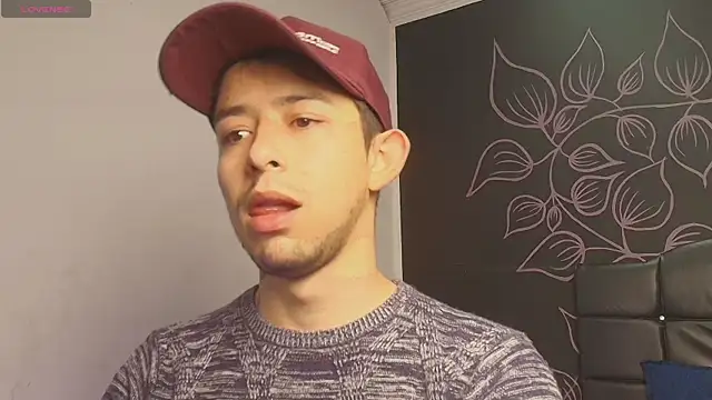 Snapshot of Aleecandrews chatting on November 2025 07:23:01 PM Aleecandrews online show from November 2025 07:23:01 PM