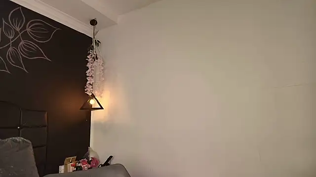 Snapshot of Aleecandrews chatting on November 2025 07:07:02 PM Aleecandrews online show from November 2025 07:07:02 PM