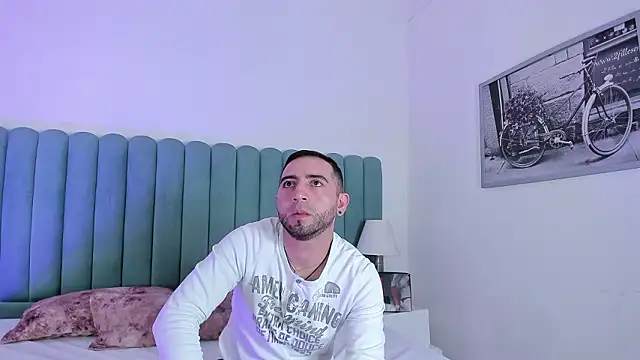 Lushian  online show from February 2026 02:12:02 PM