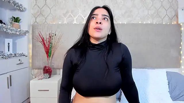 Snapshot of KamilaBetancourt chatting on December 2025 01:20:02 PM KamilaBetancourt online show from December 2025 01:20:02 PM