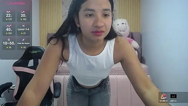Snapshot of Irina_evans_s1 chatting on September 2025 04:45:02 PM Irina evans s1 online show from September 2025 04:45:02 PM