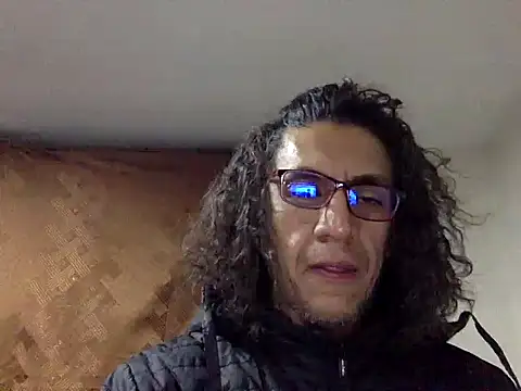 Snapshot of JotaXtremoDuro chatting on December 2025 06:22:01 AM JotaXtremoDuro online show from December 2025 06:22:01 AM