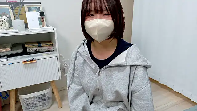 chii chan o0 online show from December 2025 01:09:02 PM