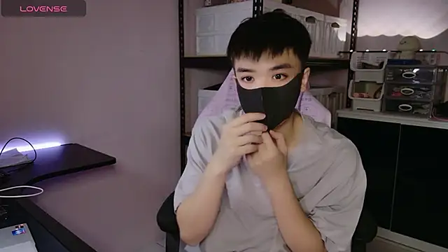 Snapshot of doggyman523 chatting on November 2025 03:54:01 PM doggyman523 online show from November 2025 03:54:01 PM