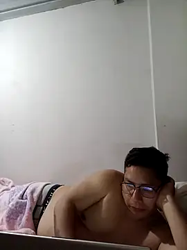 Snapshot of Napoleon246 chatting on October 2025 04:14:01 AM Napoleon246 online show from October 2025 04:14:01 AM