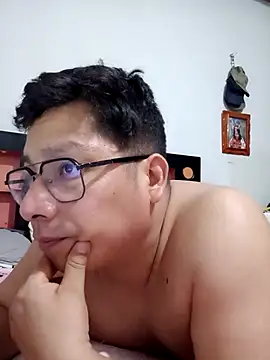 Snapshot of Napoleon246 chatting on November 2025 01:06:02 AM Napoleon246 online show from November 2025 01:06:02 AM