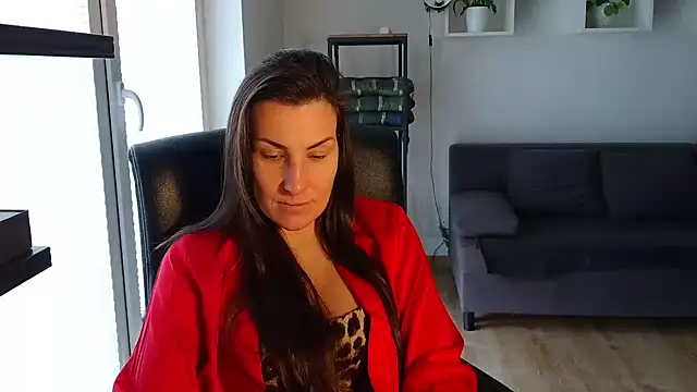 DonnaAmore online show from October 2025 07:17:01 AM