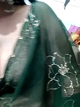 Snapshot of Cuty_siya_143 chatting on November 2025 08:23:02 AM Cuty siya 143 online show from November 2025 08:23:02 AM