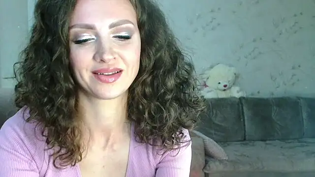 Snapshot of Amber_Carrol chatting on May 2026 05:44:01 PM Amber Carrol online show from May 2026 05:44:01 PM