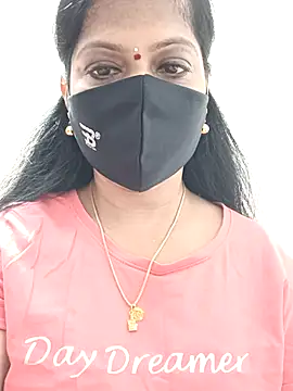 Snapshot of shivani27 chatting on September 2025 02:40:01 PM shivani27 online show from September 2025 02:40:01 PM