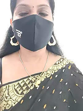 Snapshot of shivani27 chatting on September 2025 03:35:02 PM shivani27 online show from September 2025 03:35:02 PM