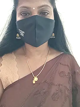 Snapshot of shivani27 chatting on November 2025 08:35:01 AM shivani27 online show from November 2025 08:35:01 AM