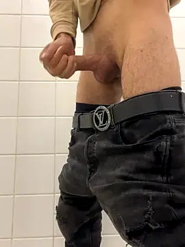 Snapshot of musti312 chatting on September 2025 09:13:02 AM musti312 online show from September 2025 09:13:02 AM