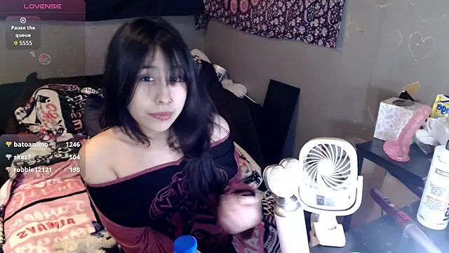 London Ray online show from February 2026 05:23:01 AM