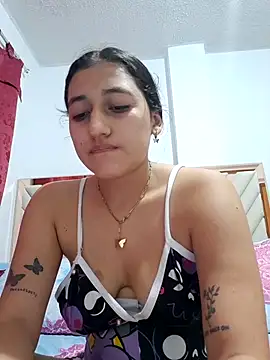 Tammys4 online show from November 2025 02:11:01 AM