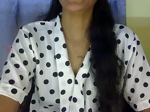 zara Khan0 online show from September 2025 03:02:02 PM