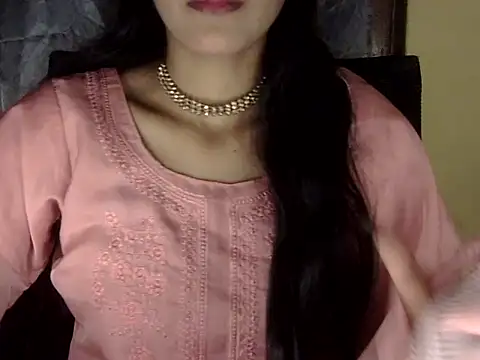 zara Khan0 online show from November 2025 02:33:01 PM