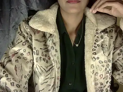 zara Khan0 online show from November 2025 05:39:02 PM