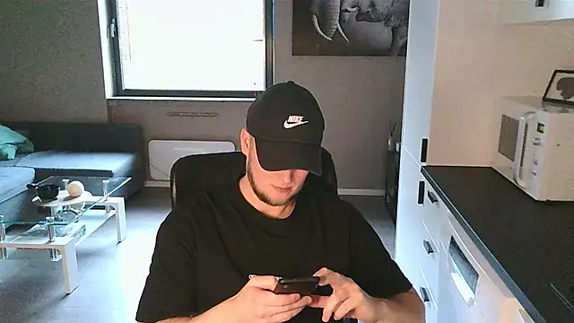 Dartanjanas13 online show from November 2025 12:07:01 PM