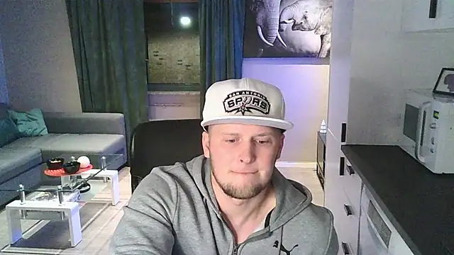 Dartanjanas13 online show from February 2026 07:39:01 PM