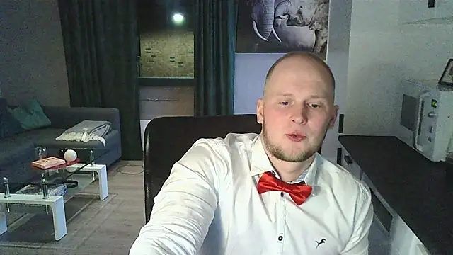 Dartanjanas13 online show from February 2026 08:05:01 PM