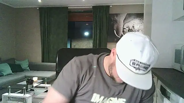 Dartanjanas13 online show from March 2026 05:37:02 PM