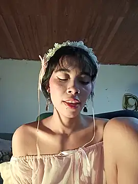 Snapshot of dolliette24 chatting on June 2026 01:04:02 PM dolliette24 online show from June 2026 01:04:02 PM