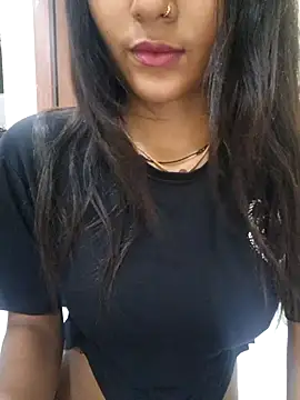 Snapshot of Raj-kumari chatting on May 2026 06:09:01 PM Raj-kumari online show from May 2026 06:09:01 PM