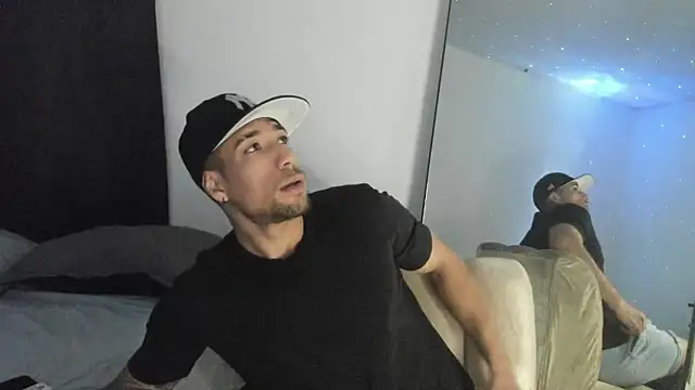 ThiagoLugo online show from January 2026 11:03:02 PM