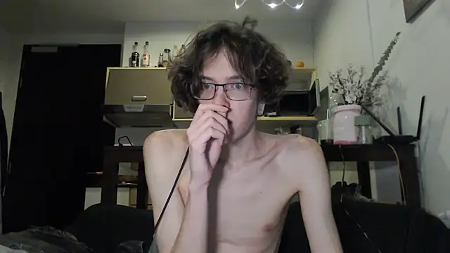 Snapshot of LovesomeCookie chatting on September 2025 02:29:02 PM LovesomeCookie online show from September 2025 02:29:02 PM