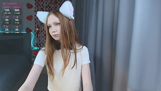 FoxyMira online show from February 2026 03:27:02 PM