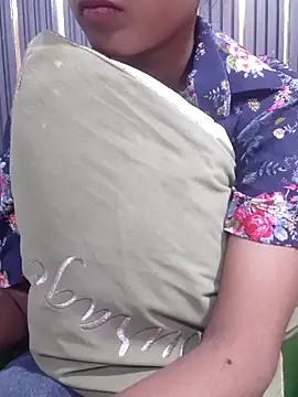 AnkitaDevi online show from November 2025 04:01:02 AM