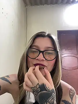 KoraSweett online show from March 2026 09:22:02 PM