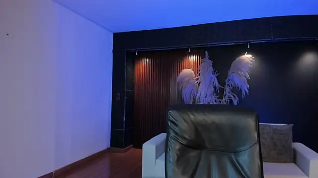 AidaJones online show from September 2025 11:56:02 AM