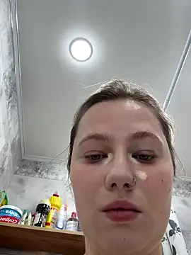 Snapshot of MikotoMisaka chatting on November 2025 04:05:01 PM MikotoMisaka online show from November 2025 04:05:01 PM