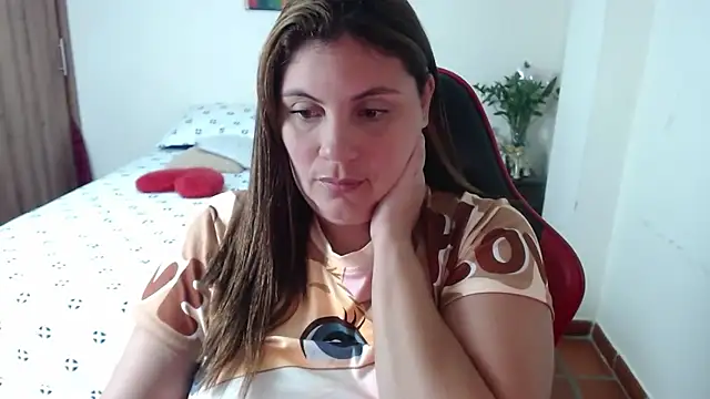 Secret Bella online show from January 2026 12:09:02 PM