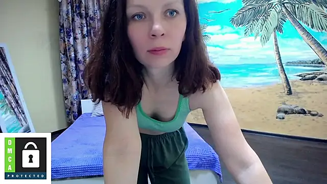 Snapshot of Graceful_Lady chatting on October 2025 05:49:02 AM Graceful Lady online show from October 2025 05:49:02 AM