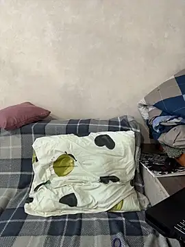 Hera Mark online show from December 2025 07:04:02 AM