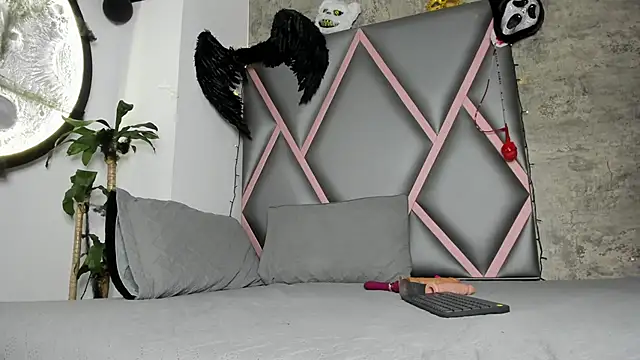 Snapshot of Euphoria_07 chatting on October 2025 03:45:02 AM Euphoria 07 online show from October 2025 03:45:02 AM